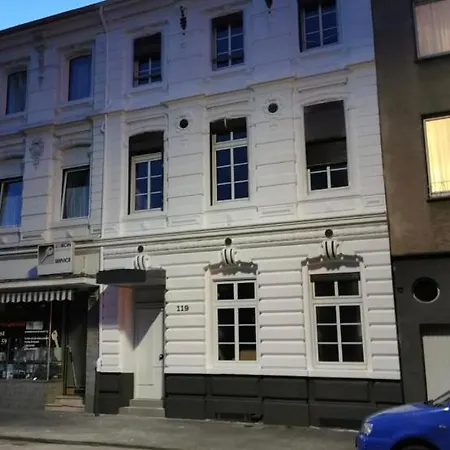 Traumhaftes 1-Zi Apartment Mit Gartennutzung Naehe Krefeld Hbf Exterior photo