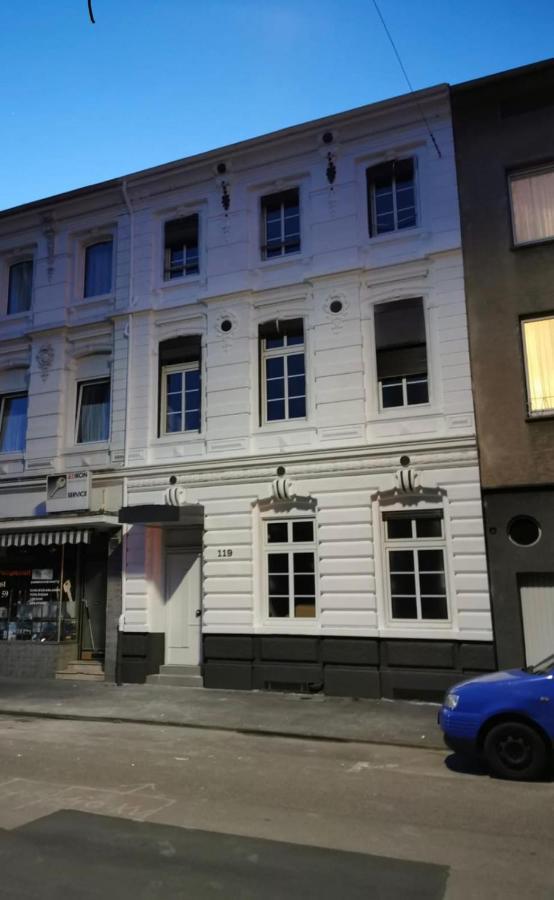 Apartment Traumhaftes 1-zi Mit Gartennutzung Naehe Hbf *