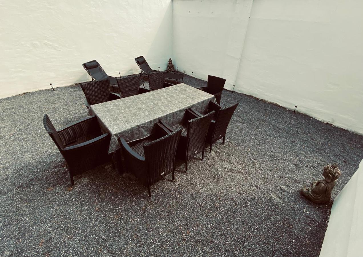 Appartement Traumhaftes 1-zi Mit Gartennutzung Naehe Hbf *