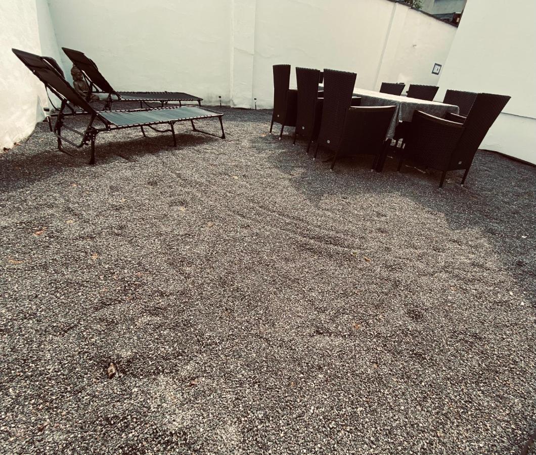 Traumhaftes 1-zi Mit Gartennutzung Naehe Hbf * Krefeld